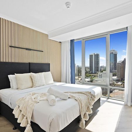 Legends Apartments - Qstay Gold Coast Kültér fotó
