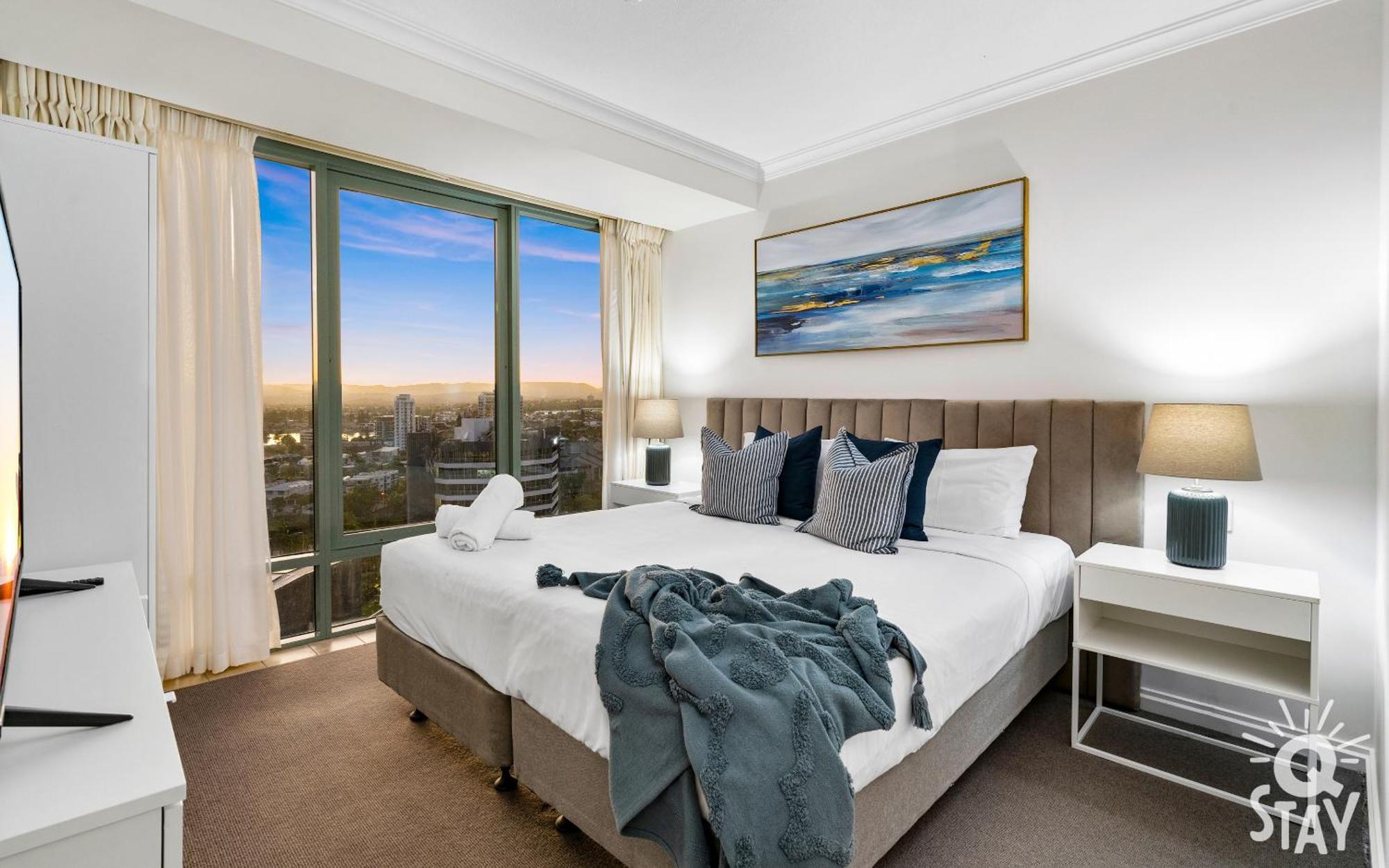Legends Apartments - Qstay Gold Coast Kültér fotó
