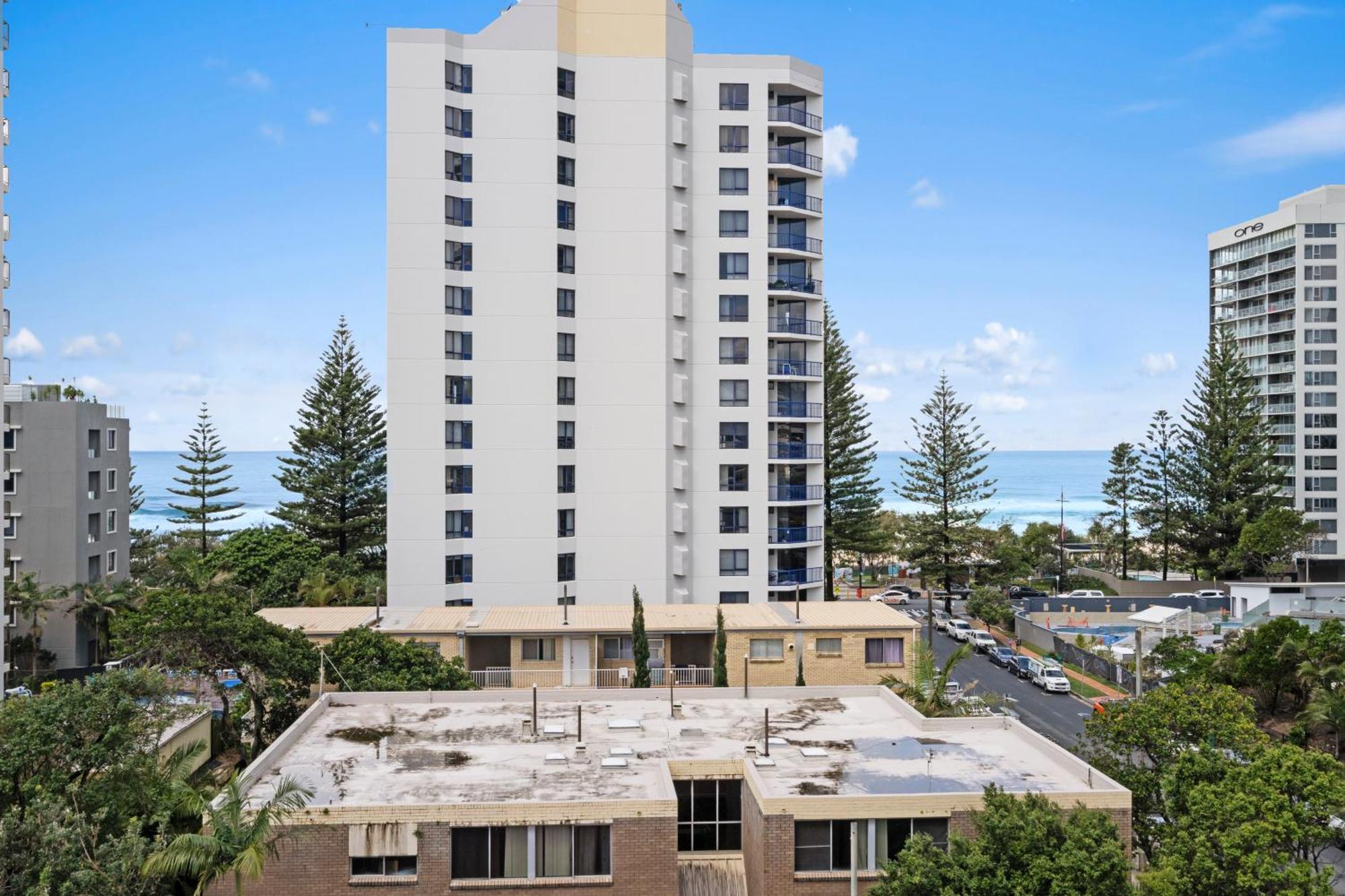 Legends Apartments - Qstay Gold Coast Kültér fotó