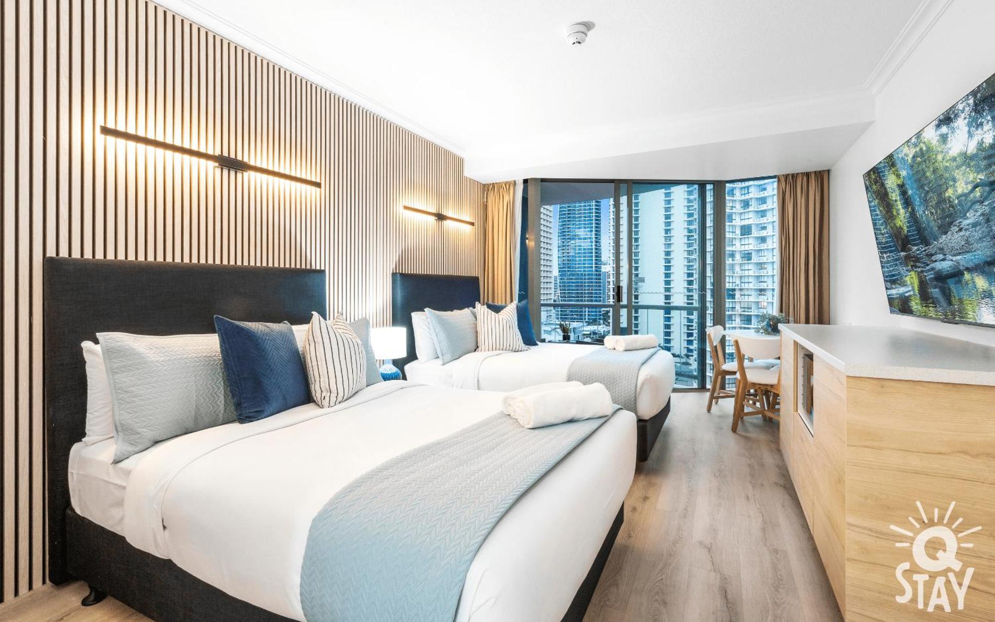 Legends Apartments - Qstay Gold Coast Kültér fotó